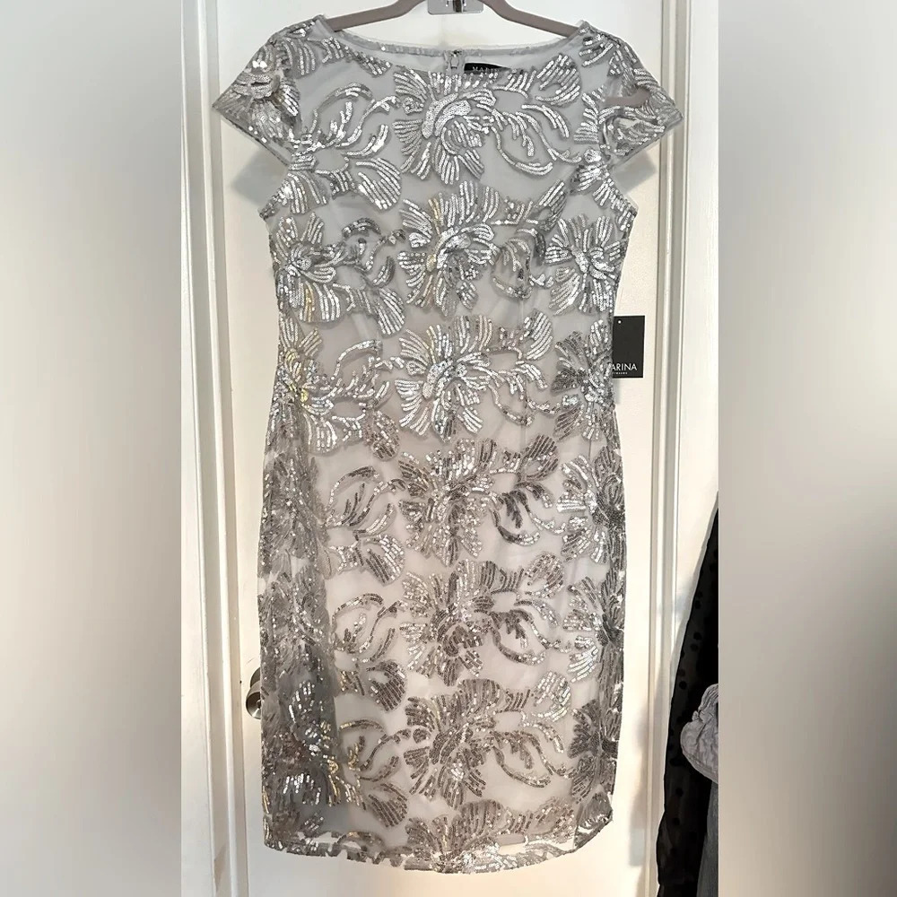 NWT Marina Sequin Dress Silver Gray Size 8P